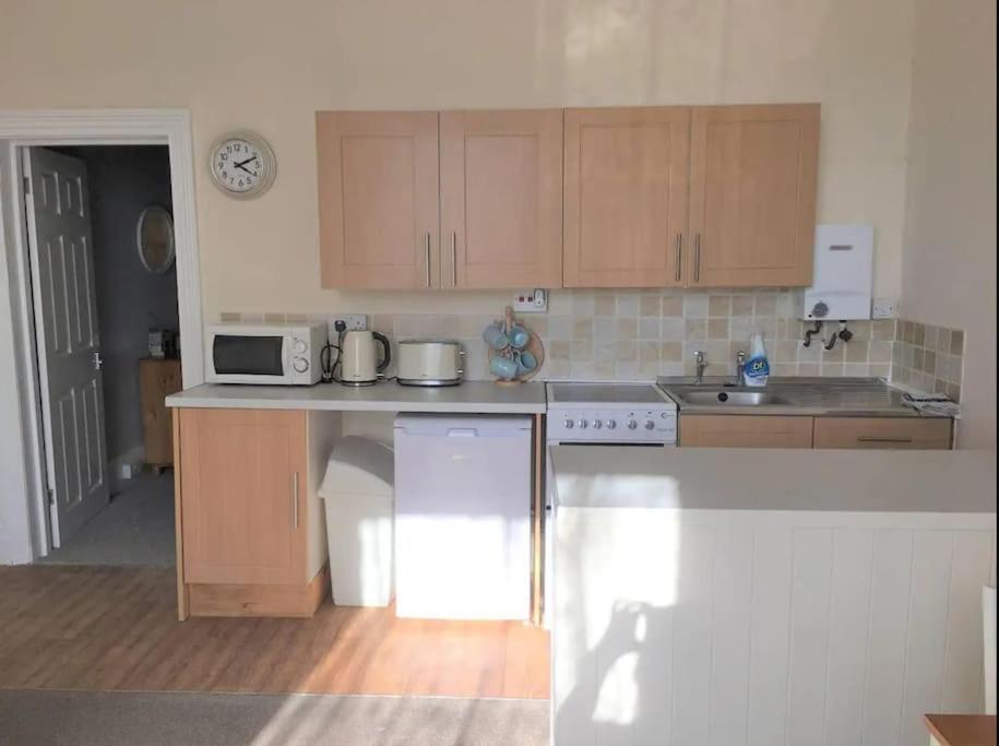 Spacious 1 Bedroom Apartment Near Seafront Penzance Luaran gambar